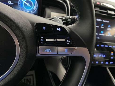 Certified 2024 Hyundai Tucson Limited AWD/4WD image 17