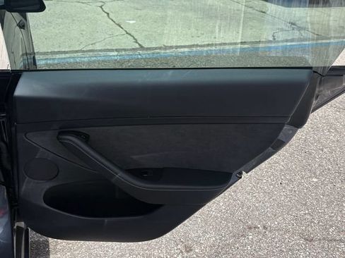 Used 2023 Tesla Model 3 Standard Range RWD image 16