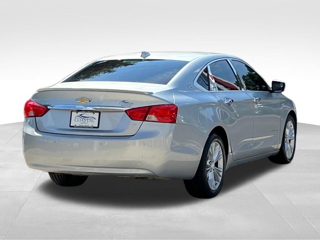 Used 2015 Chevrolet Impala LT w/ Convenience Package FWD image 10