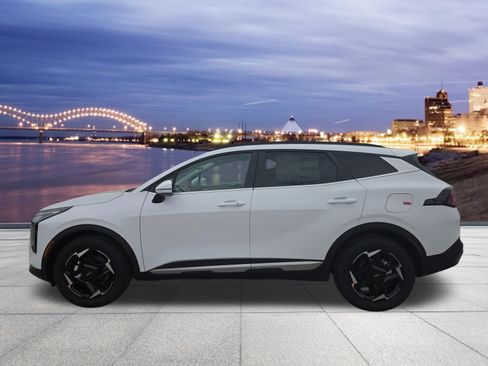 New 2026 Kia Sportage EX image 2