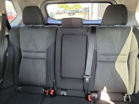 Used 2025 Nissan Rogue SV FWD image 18