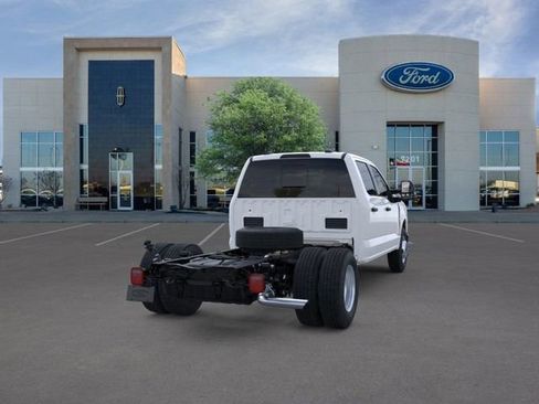 New 2025 Ford F350 XL w/ XL Chrome Package image 8