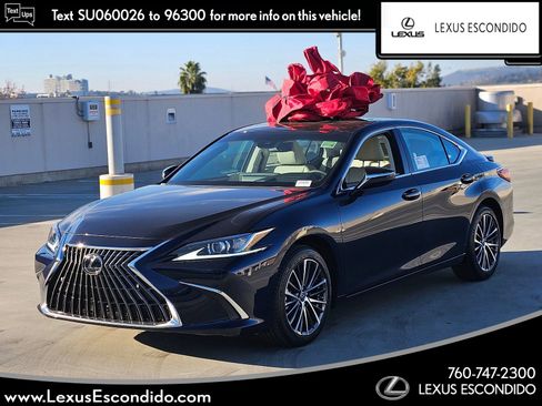 Used 2025 Lexus ES 300h w/ Premium Package image 1