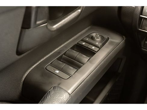 Certified 2026 Toyota Tacoma SR5 AWD/4WD image 26