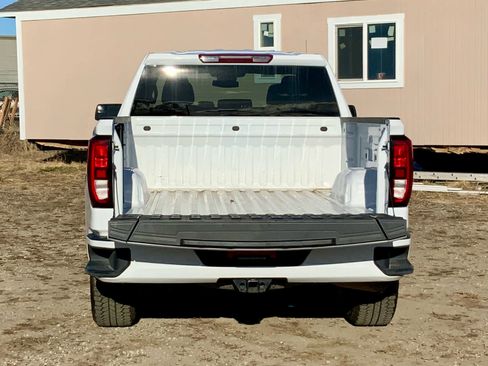 Used 2023 GMC Sierra 1500 Elevation image 17