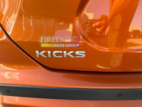 Used 2022 Nissan Kicks SV FWD image 10