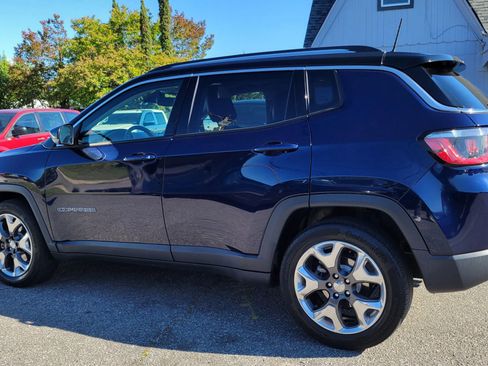Used 2018 Jeep Compass Limited w/ Navigation Group FWD image 9