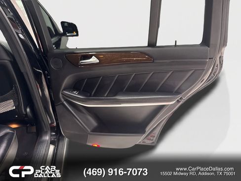 Used 2014 Mercedes-Benz GL 450 4MATIC image 26