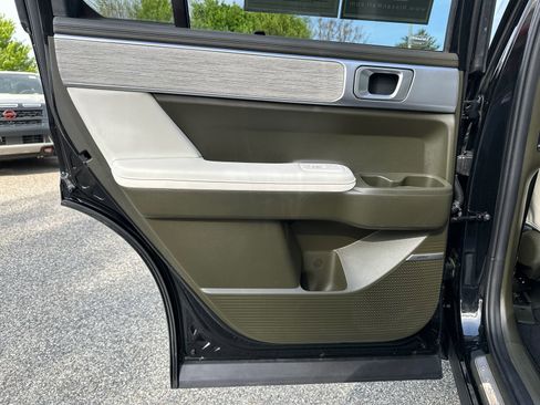 Used 2024 Hyundai Santa Fe Calligraphy image 21