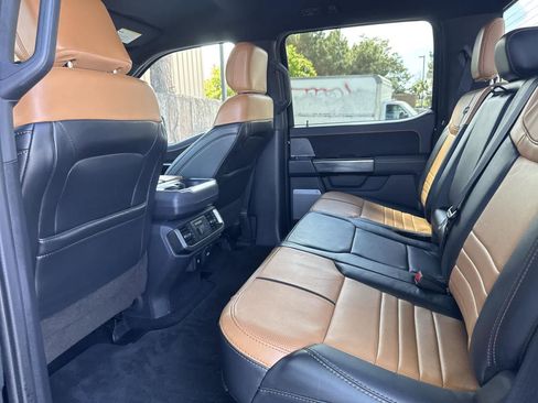 Used 2023 Ford F150 Platinum image 27