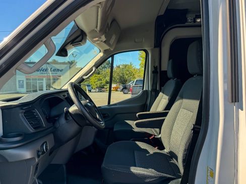 Used 2023 Ford E-Transit Medium Roof w/ Load Area Protection Package RWD image 15