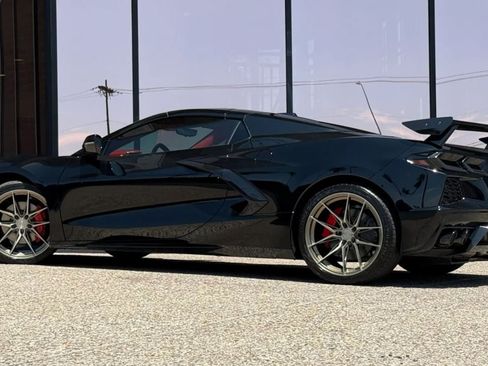 Used 2024 Chevrolet Corvette Stingray Premium Conv w/ 3LT RWD image 6