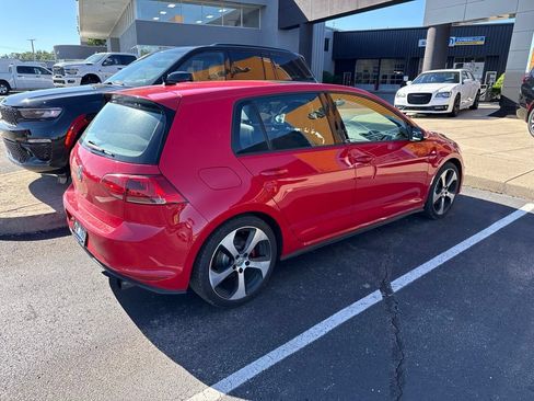 Used 2015 Volkswagen GTI Autobahn w/ Lighting Package (SEL) FWD image 3