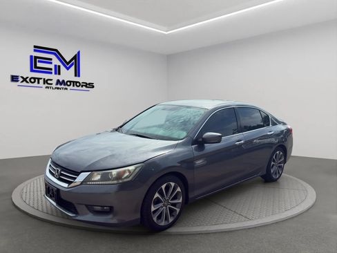 Used 2015 Honda Accord Sport image 1