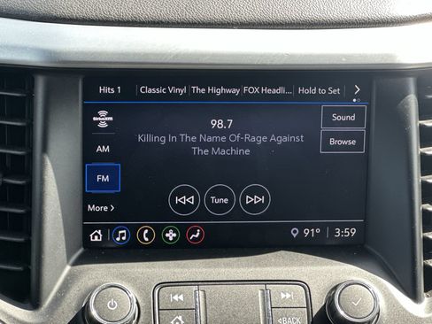 Used 2020 GMC Acadia SLE FWD image 26