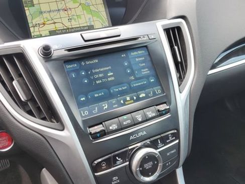 Used 2018 Acura TLX w/ Technology Package FWD image 15
