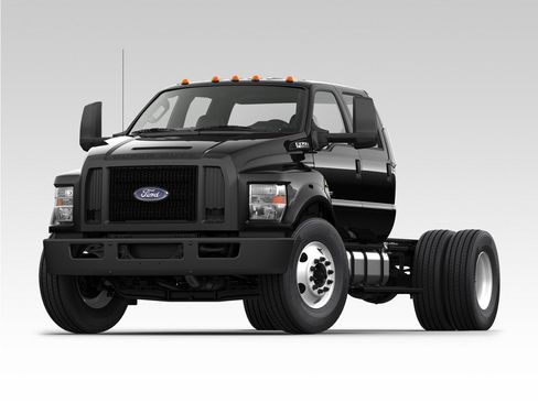 New 2026 Ford F750 2WD Regular Cab Super Duty image 1
