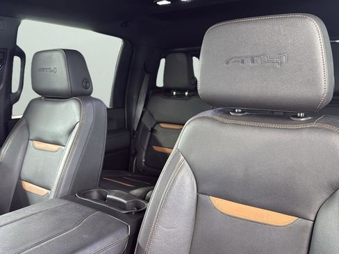 Used 2023 GMC Sierra 2500 AT4 w/ AT4 Premium Plus Package image 10