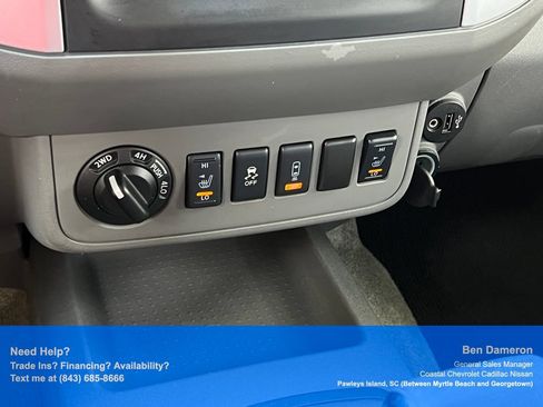 Used 2017 Nissan Frontier SV w/ SV Value Truck Package AWD/4WD image 34