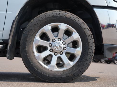 Used 2023 RAM 2500 Laramie AWD/4WD image 11