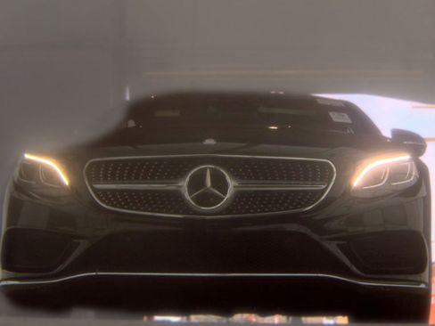 Used 2016 Mercedes-Benz S 550 4MATIC Coupe image 11