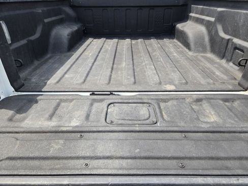 Used 2024 Jeep Gladiator Sport AWD/4WD image 31