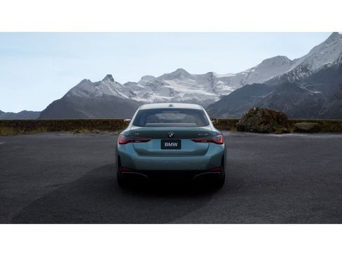 New 2026 BMW i4 eDrive40 image 5