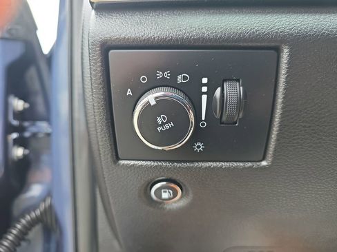 Used 2021 Jeep Grand Cherokee High Altitude AWD/4WD image 30