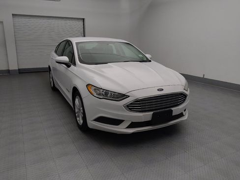 Used 2018 Ford Fusion S FWD image 14