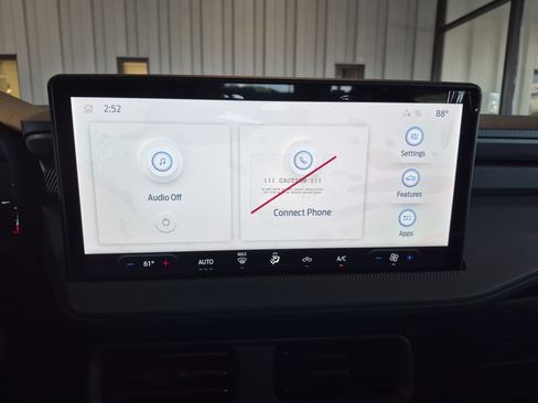 New 2025 Ford Maverick XL image 30