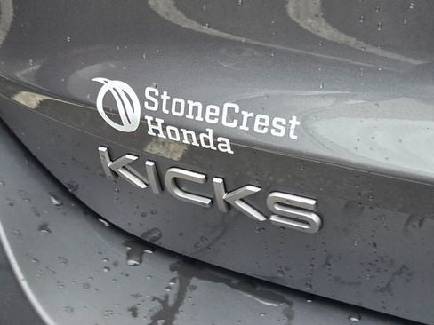 Used 2025 Nissan Kicks SV FWD image 38
