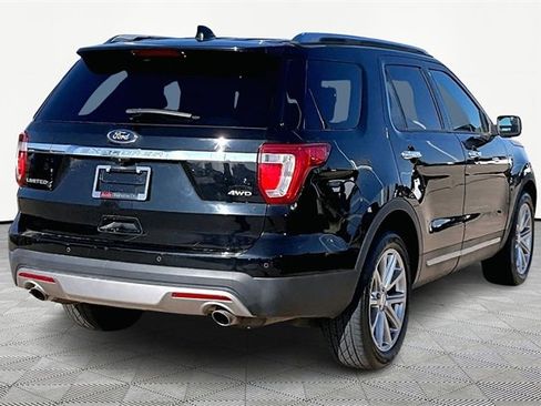 Used 2016 Ford Explorer Limited image 2