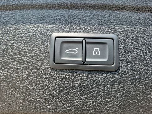 Used 2023 Audi Q5 2.0T Premium AWD/4WD image 27