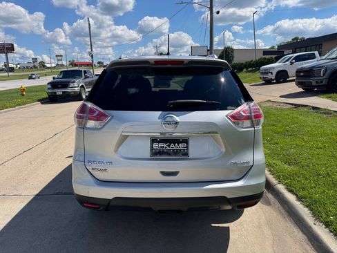 Used 2015 Nissan Rogue SL w/ SL Premium Package AWD/4WD image 4