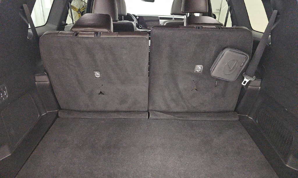 Used 2024 Lexus TX 350 AWD w/ Captains Chair Package image 15