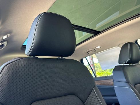 New 2026 Volkswagen Atlas SE w/ Panoramic Sunroof Package AWD/4WD image 17
