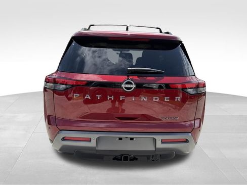 New 2026 Nissan Pathfinder Platinum FWD image 7