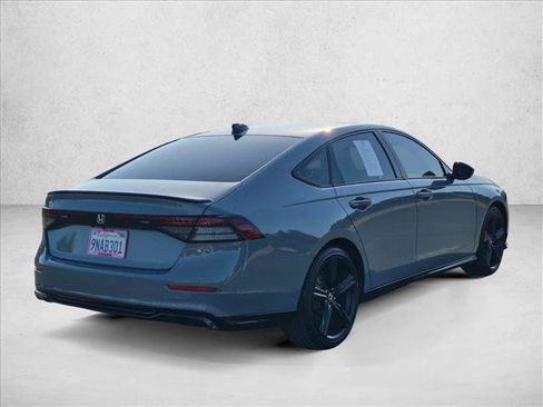Used 2024 Honda Accord Sport image 5