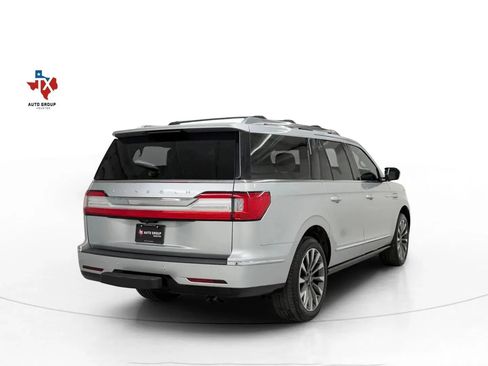 Used 2019 Lincoln Navigator L Select w/ Cargo Package AWD/4WD image 56