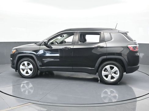 Used 2019 Jeep Compass Latitude w/ Popular Equipment Group image 3