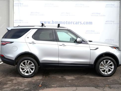 Used 2018 Land Rover Discovery HSE image 7