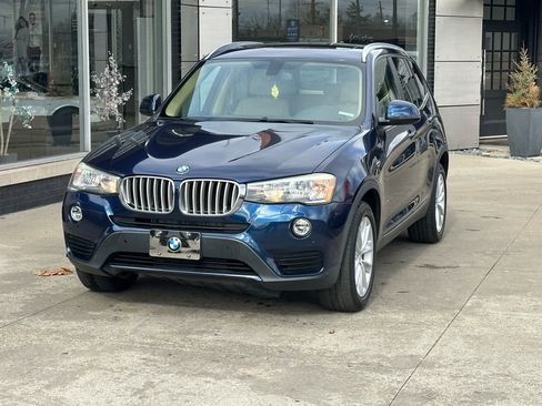 Used 2016 BMW X3 xDrive28i image 1