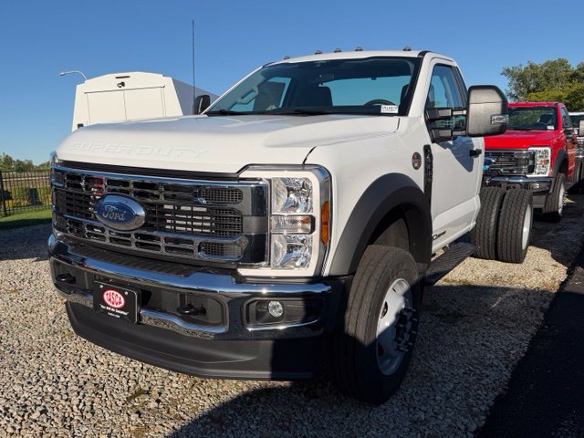 New 2026 Ford F600 4x4 Regular Cab Super Duty w/ XL Chrome Package image 2