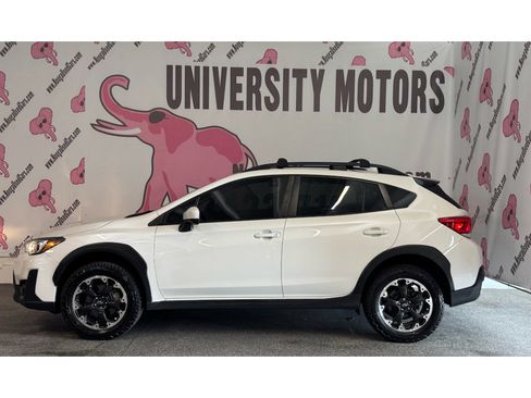 Used 2021 Subaru Crosstrek 2.0i Premium w/ Moonroof Package AWD/4WD image 8