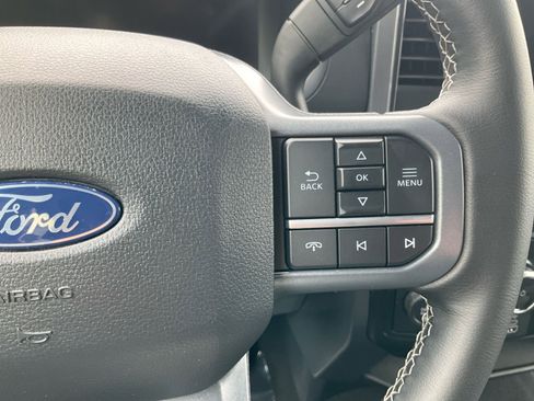 Used 2025 Ford F150 XLT w/ Equipment Group 301A Standard AWD/4WD image 26