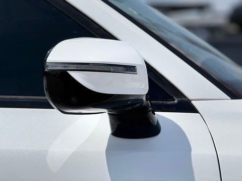 Used 2021 Kia Telluride SX w/ SX Prestige Package image 9