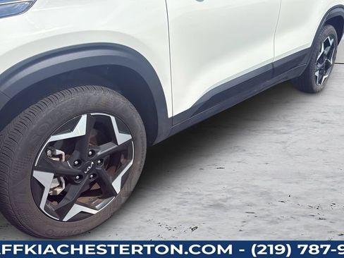 Used 2025 Kia Seltos S AWD/4WD image 43