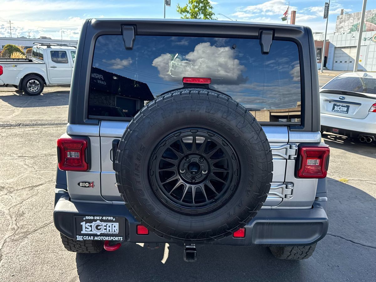 Used 2018 Jeep Wrangler Unlimited Rubicon w/ LED Lighting Group AWD/4WD image 8