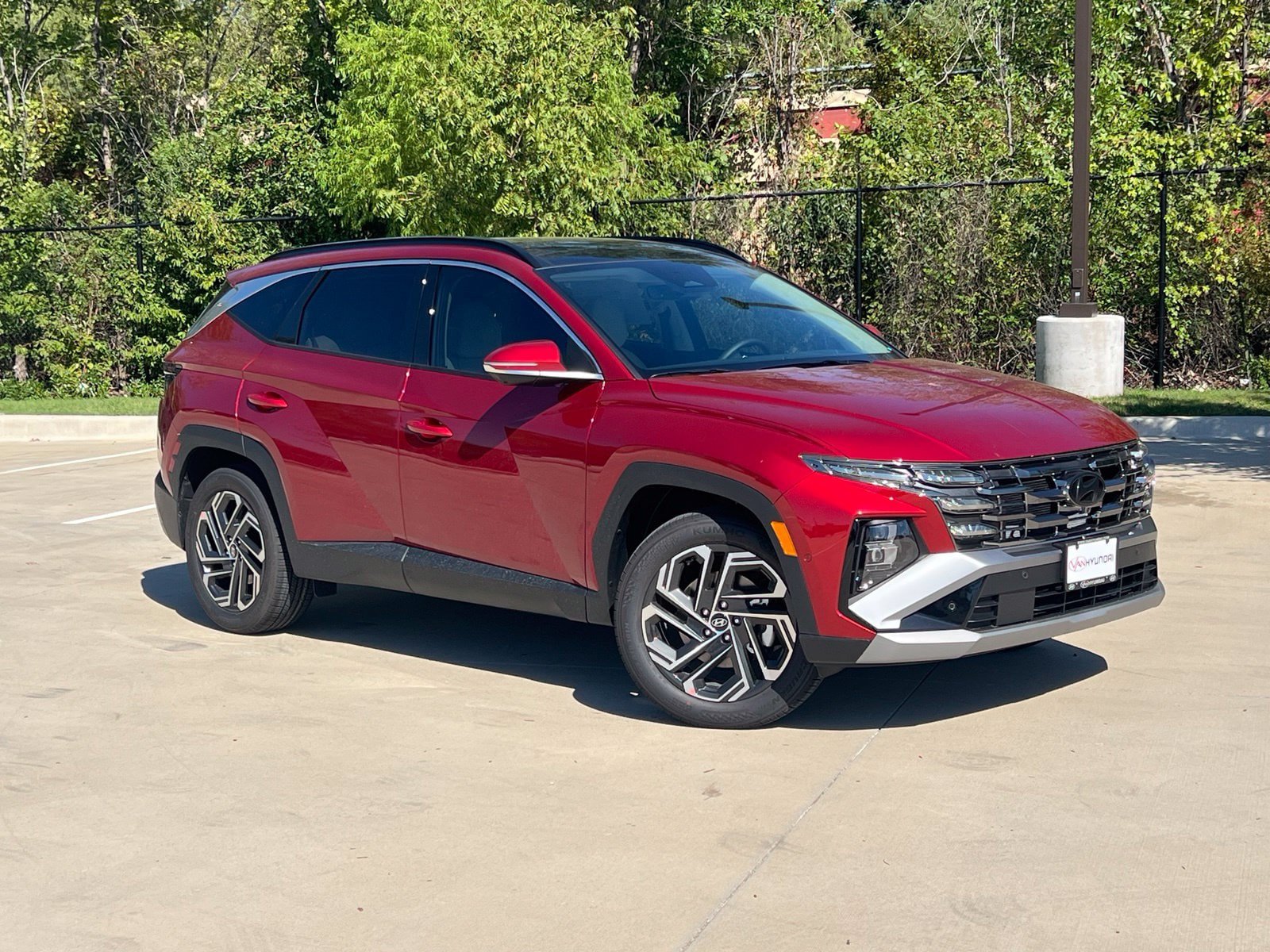 New 2026 Hyundai Tucson Limited FWD image 1
