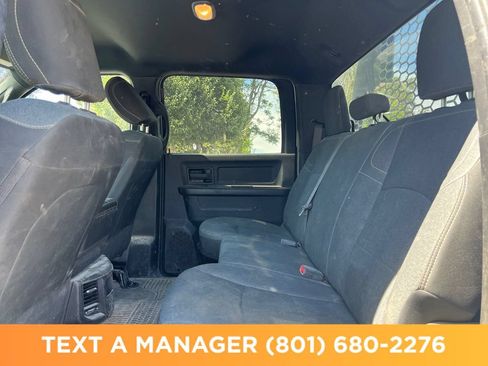 Used 2021 RAM 3500 Tradesman w/ Chrome Appearance Group AWD/4WD image 12
